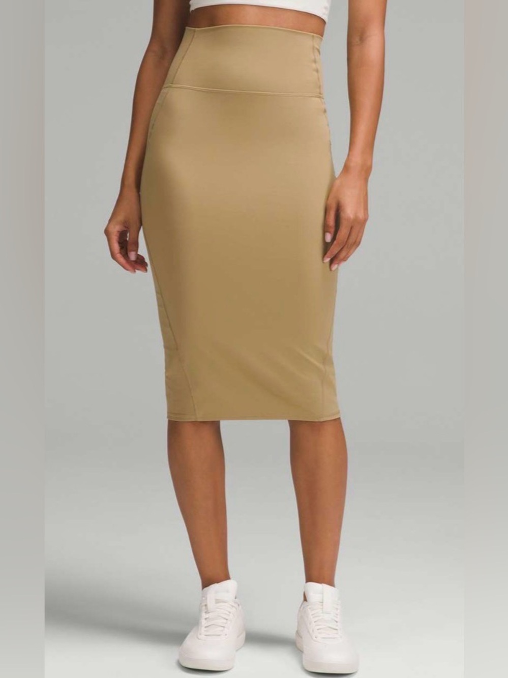 Lululemon Nulu Slim-Fit High-Rise Skirt